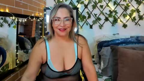 Snapshot of maja_hills chatting on March 7, 2025, 4:11 pm maja_hills online show from March 7, 2025, 4:11 pm