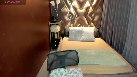 Snapshot of majestictspatty chatting on November 4, 2025, 7:24 pm Patty Grey online show from November 4, 2025, 7:24 pm