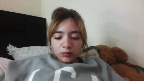 Snapshot of majo_gomezz chatting on September 19, 2025, 11:38 pm majo_gomezz online show from September 19, 2025, 11:38 pm