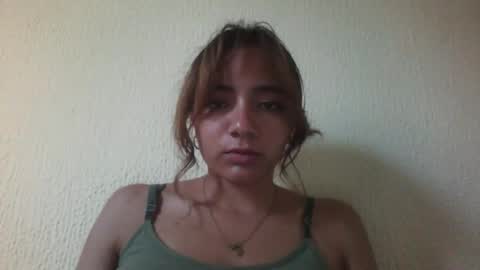 Snapshot of majo_gomezz chatting on October 19, 2025, 9:48 pm majo_gomezz online show from October 19, 2025, 9:48 pm