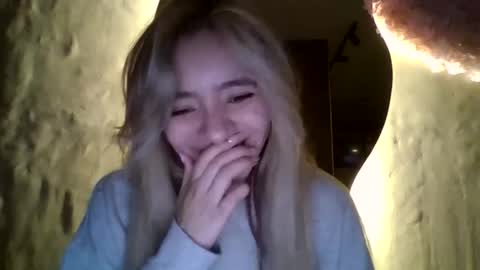 majo_gomezz online show from December 3, 2025, 4:53 am