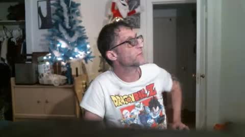 Raymonds room online show from April 14, 2026, 7:03 am