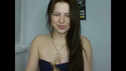 make_mesmile online show from February 26, 2026, 8:30 pm