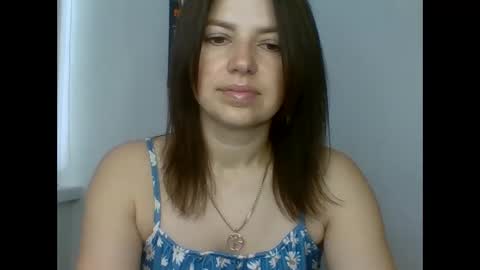 make_mesmile online show from June 6, 2026, 7:02 am