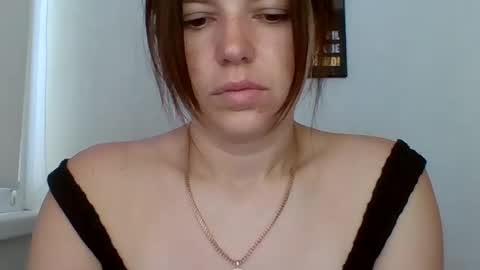 make_mesmile online show from June 21, 2026, 6:27 am