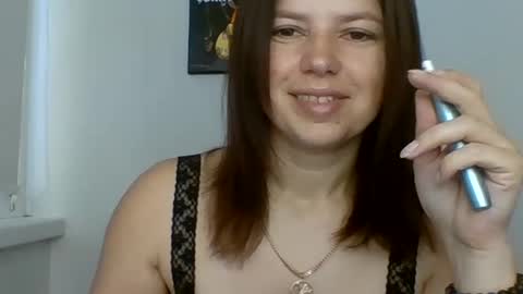 make_mesmile online show from June 22, 2026, 6:21 am
