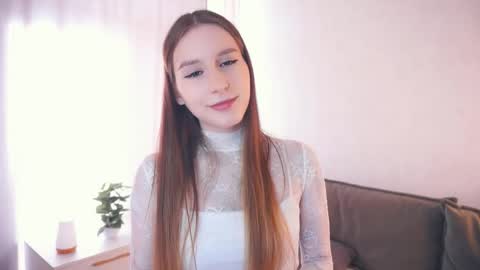 Snapshot of makedafreshley chatting on October 19, 2025, 8:48 am Eva online show from October 19, 2025, 8:48 am