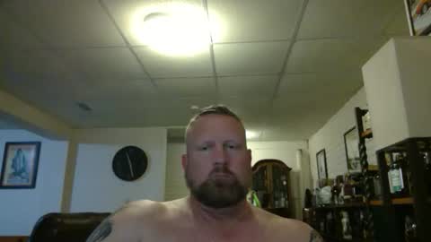 Snapshot of makemebebad2025 chatting on October 19, 2025, 3:23 pm makemebebad2025 online show from October 19, 2025, 3:23 pm