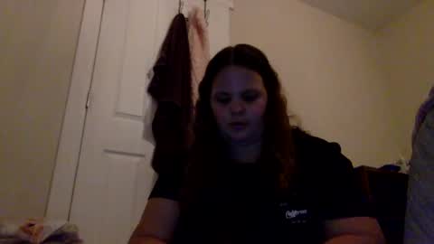 makemesquirt06 online show from September 13, 2025, 3:39 am