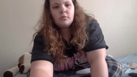 makemesquirt06 online show from October 24, 2025, 6:15 pm