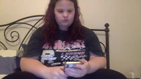 makemesquirt06 online show from November 2, 2025, 12:57 am