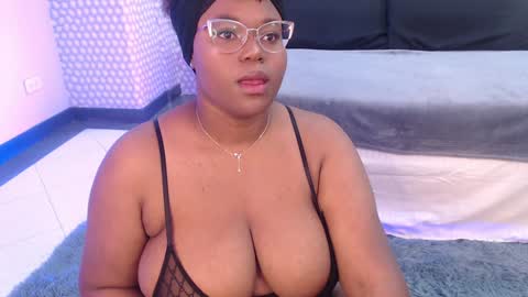 Snapshot of makena_gh chatting on January 7, 2025, 3:24 am makena online show from January 7, 2025, 3:24 am