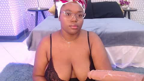 Snapshot of makena_gh chatting on January 8, 2025, 6:52 am makena online show from January 8, 2025, 6:52 am