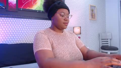 Snapshot of makena_gh chatting on February 16, 2025, 3:04 am makena online show from February 16, 2025, 3:04 am