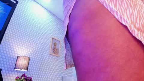 Snapshot of makena_gh chatting on March 8, 2025, 3:17 am makena online show from March 8, 2025, 3:17 am