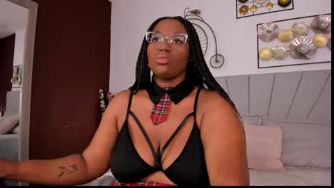 Snapshot of makena_gh chatting on October 17, 2025, 3:42 am makena online show from October 17, 2025, 3:42 am