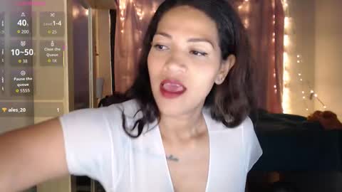 Snapshot of makennaa_1 chatting on October 29, 2025, 9:55 am MAKENNAA online show from October 29, 2025, 9:55 am