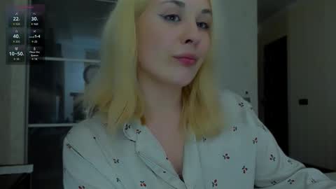 Snapshot of makima_sin chatting on March 11, 2026, 5:52 pm Kate online show from March 11, 2026, 5:52 pm