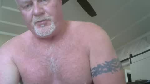 Snapshot of makinit0808 chatting on May 22, 2026, 8:25 pm makinit0808 online show from May 22, 2026, 8:25 pm