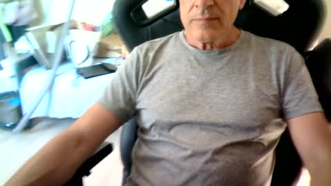 makis8989 online show from July 8, 2026, 7:24 am