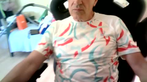 makis8989 online show from July 10, 2026, 6:39 am