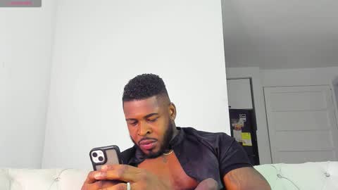 Makonnen online show from February 3, 2026, 6:40 am