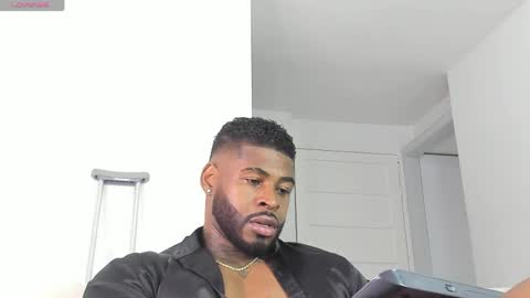 Snapshot of makonneen chatting on June 6, 2026, 10:25 pm Makonnen online show from June 6, 2026, 10:25 pm