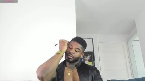 Snapshot of makonneen chatting on July 10, 2026, 5:04 pm Makonnen online show from July 10, 2026, 5:04 pm