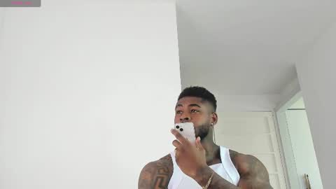Snapshot of makonneen chatting on July 16, 2026, 7:09 pm Makonnen online show from July 16, 2026, 7:09 pm