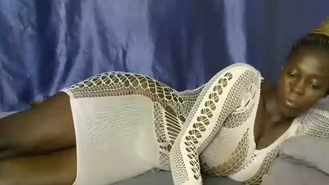 malaika_musa online show from March 12, 2026, 6:52 am