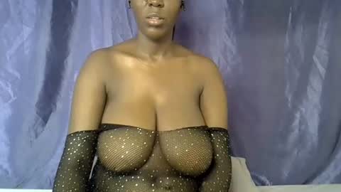 malaika_musa online show from July 19, 2026, 2:37 am