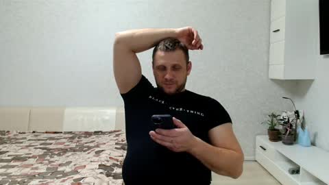 malchyshka online show from February 11, 2025, 2:24 pm