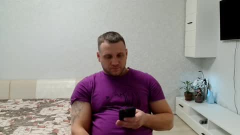 malchyshka online show from February 22, 2025, 8:18 am