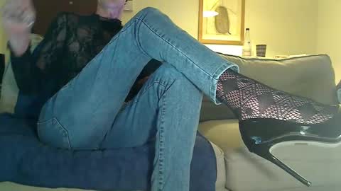 Sissy in stockings online show from January 5, 2025, 5:41 pm