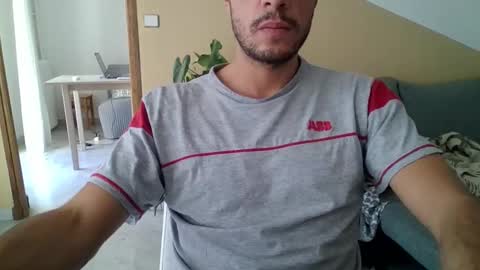 Boybi online show from October 17, 2025, 11:02 am