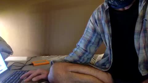 malefrench1 online show from January 11, 2026, 4:39 am