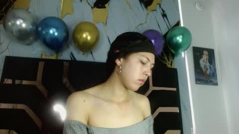 Snapshot of malejacs01 chatting on September 24, 2025, 12:19 pm malejacs01 online show from September 24, 2025, 12:19 pm