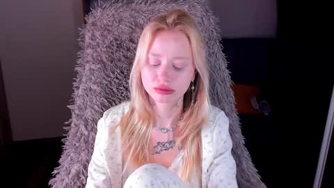 Malena online show from January 8, 2025, 1:41 pm