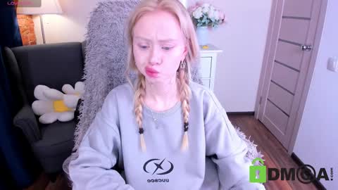 Malena online show from March 2, 2025, 10:35 am