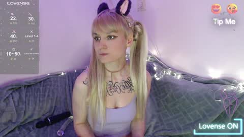 Mischelle online show from December 15, 2024, 9:53 pm