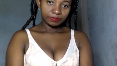 malinah01 online show from December 19, 2024, 4:34 am