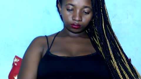 malinah01 online show from January 6, 2025, 6:52 pm