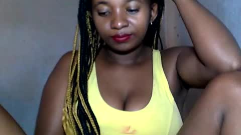 malinah01 online show from January 12, 2025, 9:30 am