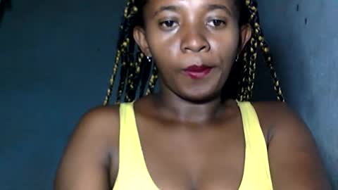 malinah01 online show from January 19, 2025, 7:15 pm