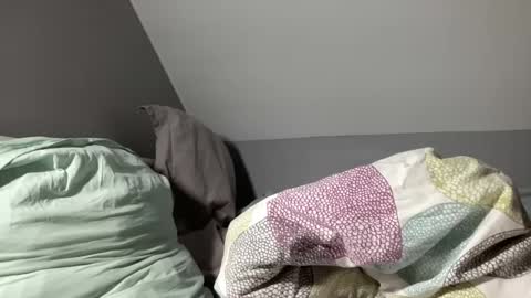 Snapshot of malinxlelynx_ chatting on February 23, 2025, 11:47 pm Charlyyee online show from February 23, 2025, 11:47 pm