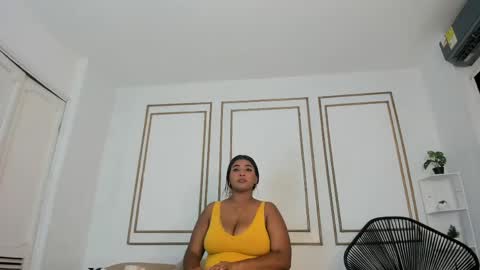 Snapshot of malory_ferrer chatting on May 18, 2026, 6:58 pm Lory online show from May 18, 2026, 6:58 pm
