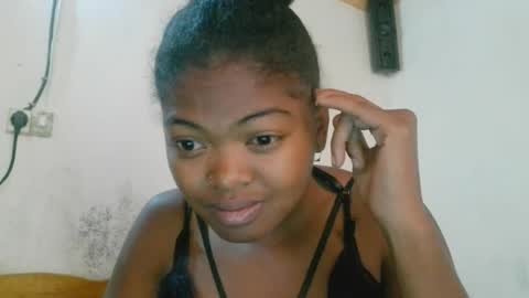 MaloryLime online show from June 18, 2026, 6:35 am