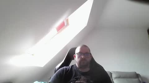 Snapshot of malou2927 chatting on April 22, 2026, 10:06 am breton online show from April 22, 2026, 10:06 am