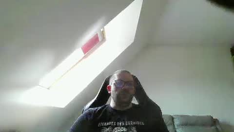 Snapshot of malou2927 chatting on May 1, 2026, 8:08 am breton online show from May 1, 2026, 8:08 am