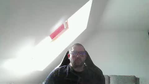 breton online show from June 1, 2026, 7:54 am